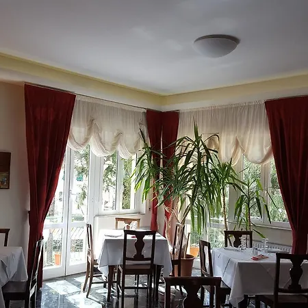 La Pineta Hotel 2*