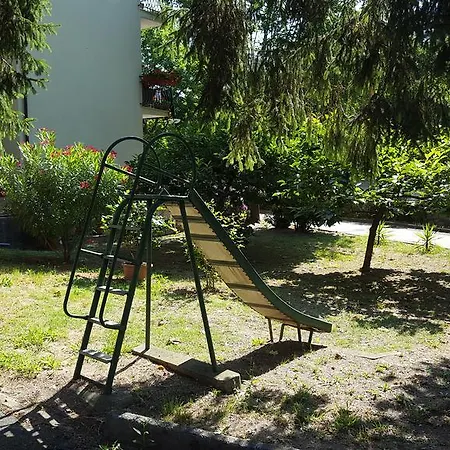 La Pineta 2*